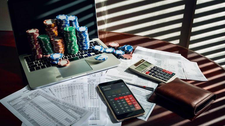 report digital gambling income